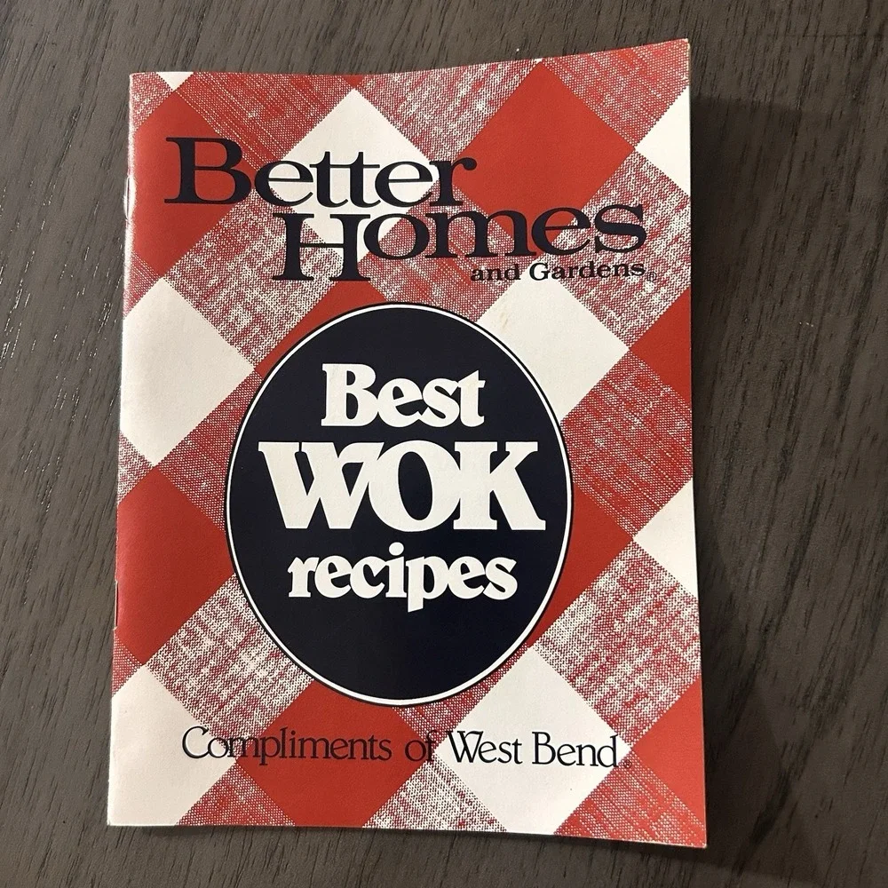 Vintage West Bend  Electric Wok 6 Quart Red w/Booklets Good